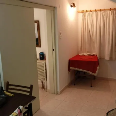 By The Sea 2 Poszidonía