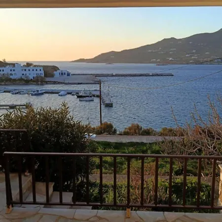 By The Sea 2 * Poszidonía