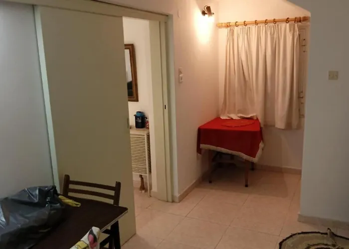 By The Sea 2 Posidhonía